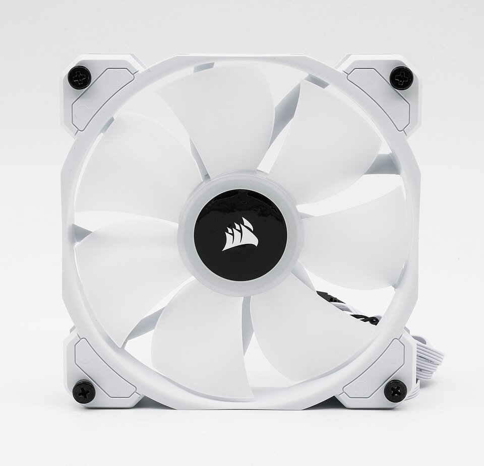 Corsair SP120 RGB Elite